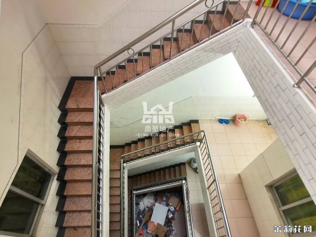 wechat_upload17491380286841ba6c31517