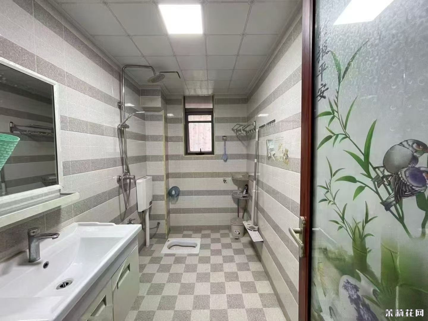 wechat_upload175673360468b5a0a422f34