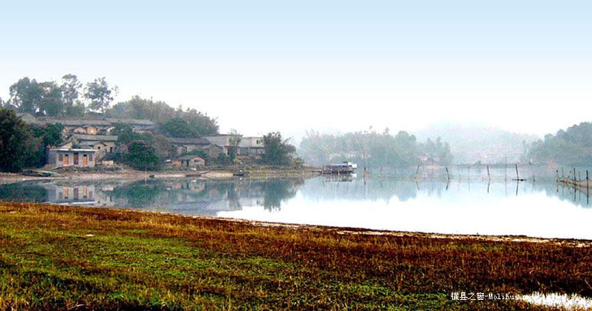 飞龙山水
