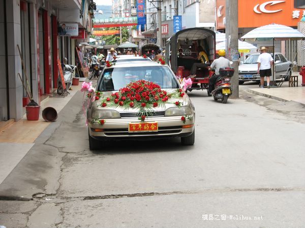 新婚的喜悦~!玫瑰香车/
