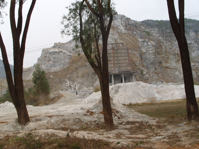 S1051158.JPG