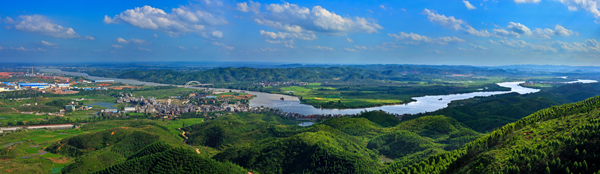 横县郁江第一湾.jpg
